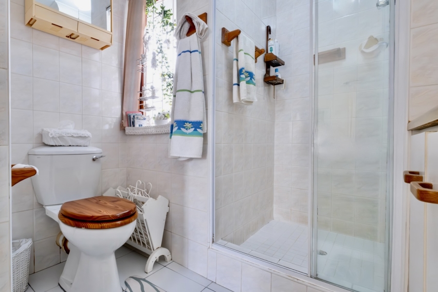 2 Bedroom Property for Sale in King George Park Western Cape